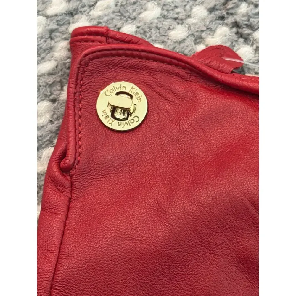 Calvin Klein women’s red leather gloves large?
